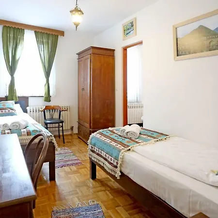 Bosanska Ruza Σαράγεβο